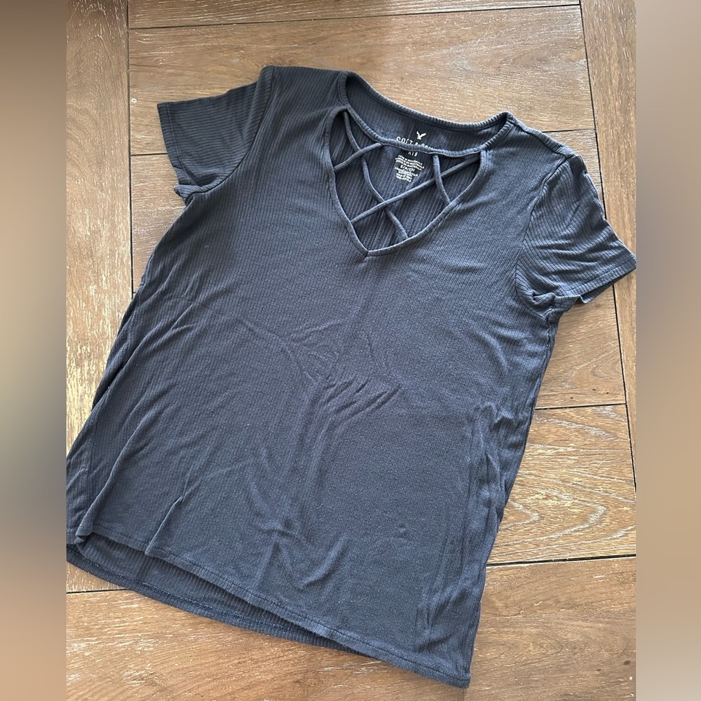 American Eagle Soft and Sexy Criss Cross Rib Tee